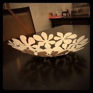 Decorative bowl